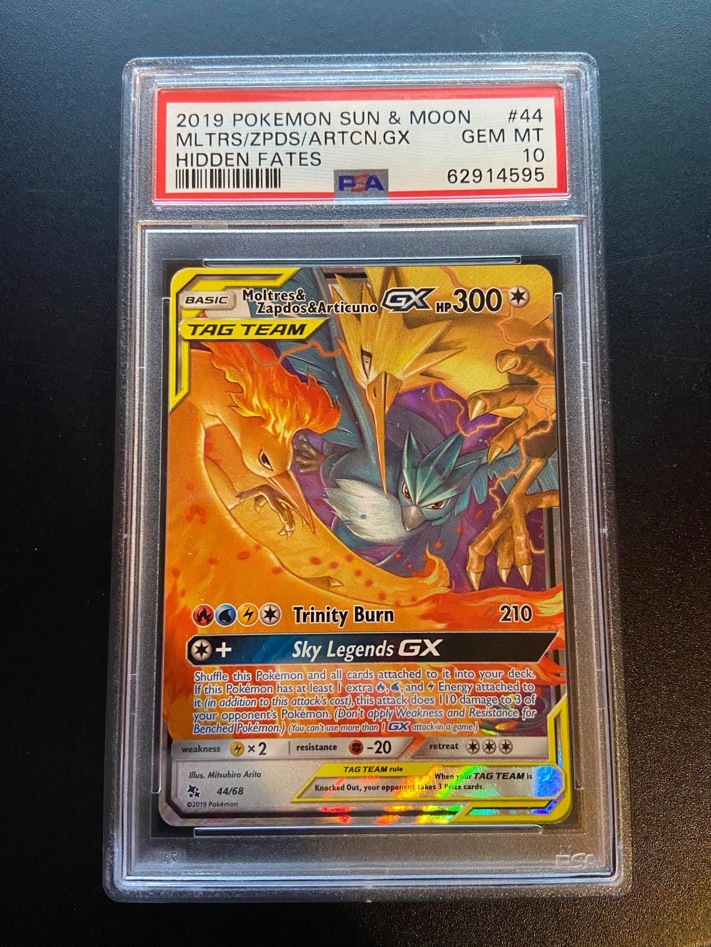 MOLTRES & ZAPDOS & ARTICUNO GX 44/68 PSA 10